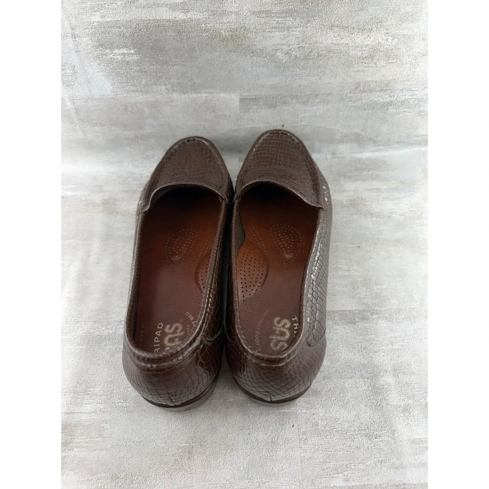 SAS Loafer Women Sz 8.5N Brown Crocodile Embossed Leather Tripad Comfort Shoes